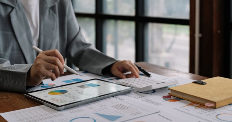aplicativos de controle financeiro empresarial